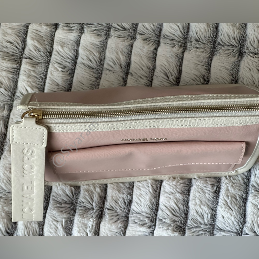 NWT Michael Kors/ Toiletry case - Picture 7 of 11